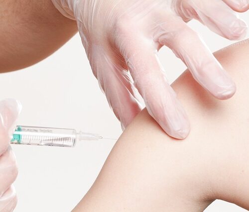 W Ciborzu trwają szczepienia przeciw COVID-19